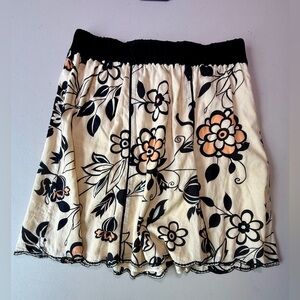 Black and White Bubble Mini Skirt with Ruffles